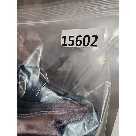 Old Navy Rockstar Slim Capri Jeans Womens 2 Blue Medium Wash Stretch NEW - Picture 12 of 12